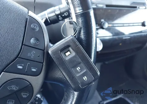 2009 Toyota Prius from USA, damaged, VIN JTDKB20U893477501